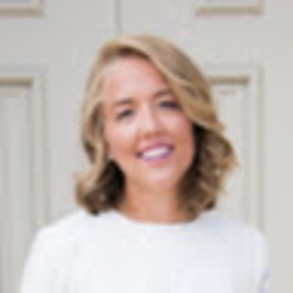 Meet your Posher, Leah - Picture 1 of 1